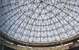 云南铝镁锰板屋面网架在设计时要注意哪些细节